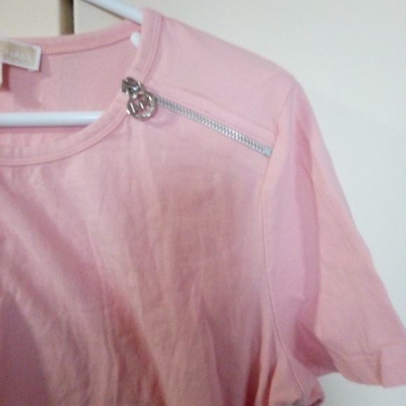 Women's Top - Picture 6 of 15